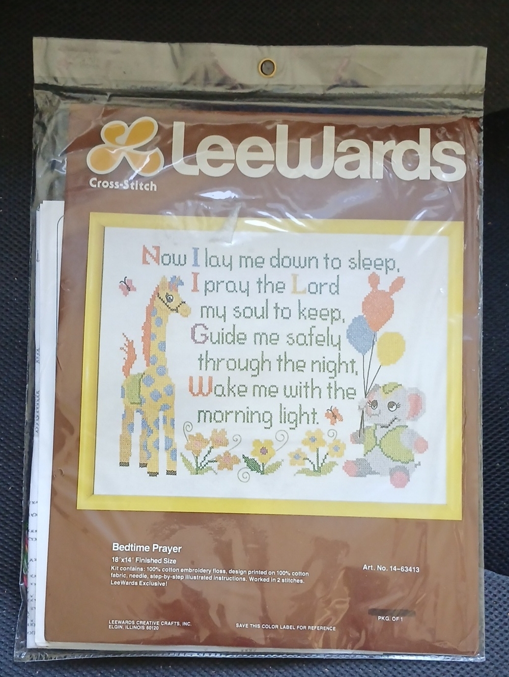 LeeWards Cross Stitch Bedtime Prayer Kit Giraffe Baby Elephant